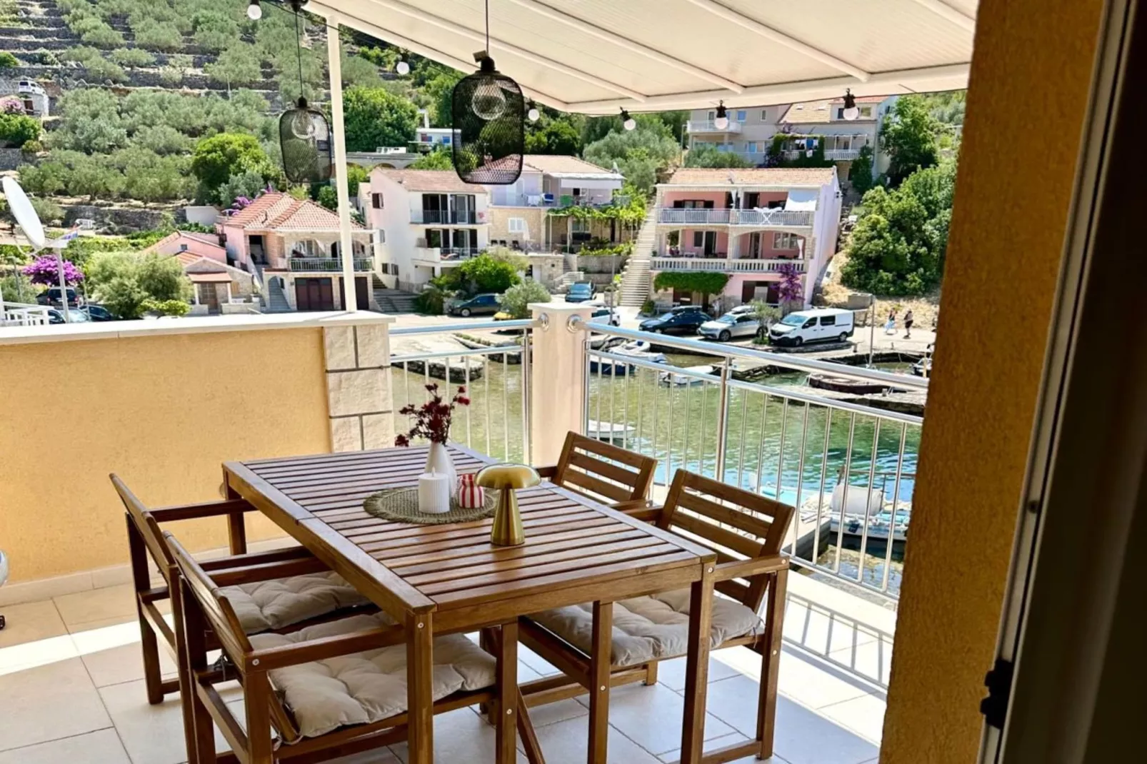 Apartments Korčula - Standard Two Bedroom Apartment with Terrace and Sea View (Seashell) - Terrasse/Balkon