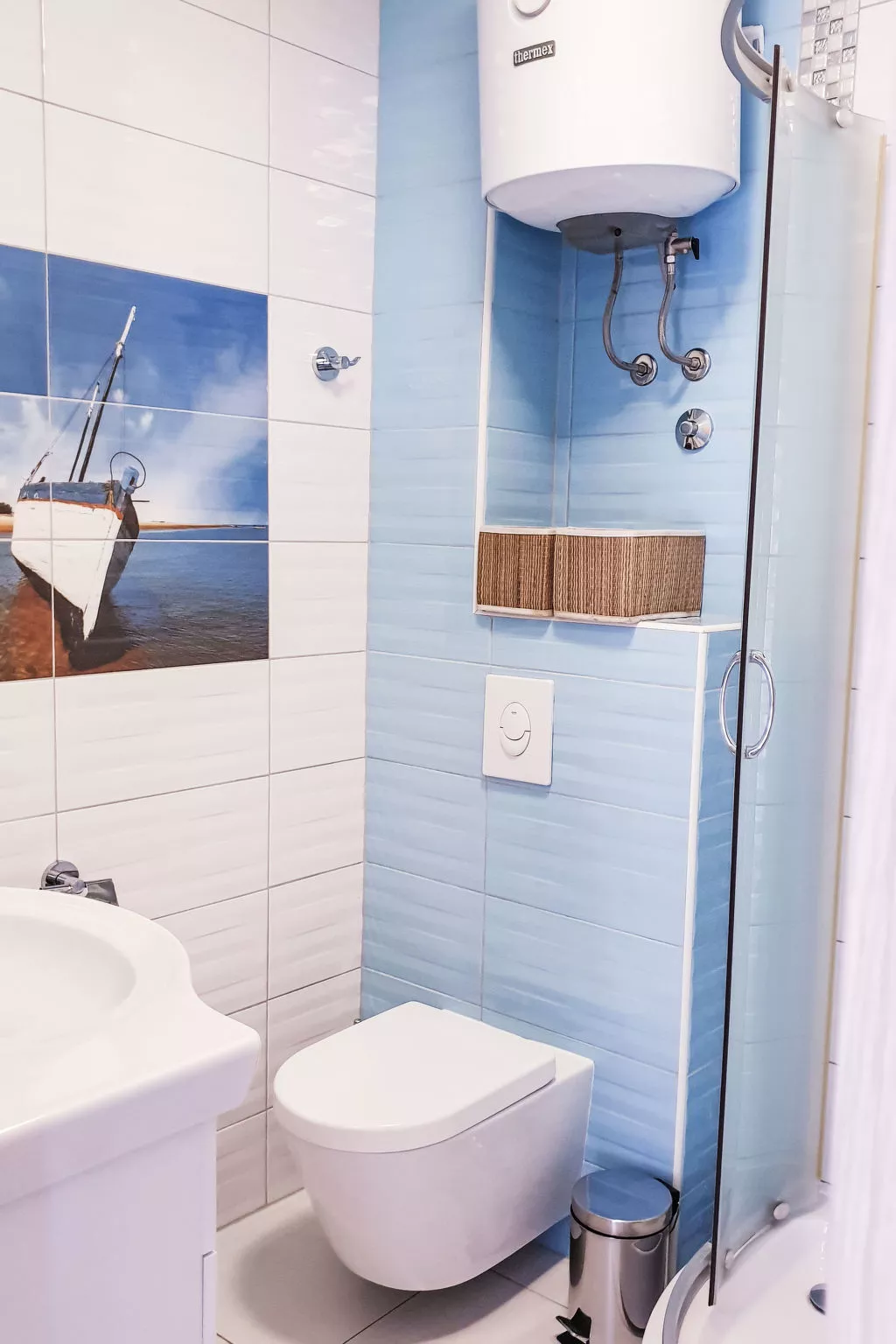 Natura with private pool - Inside