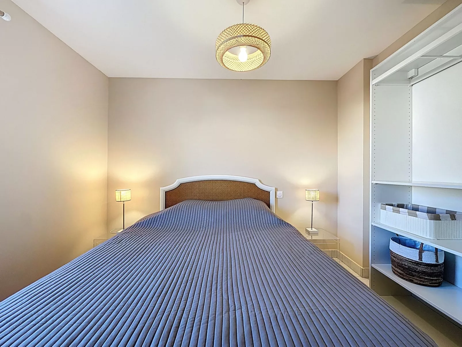 Le Cabestan - Dedans