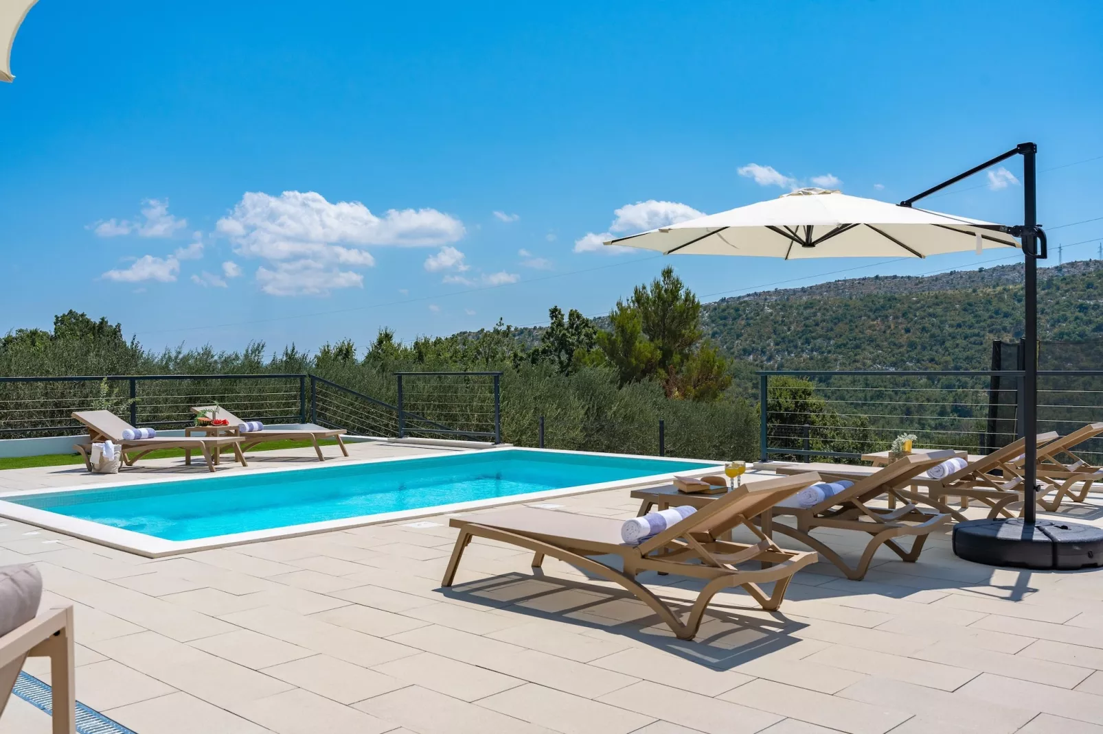Villa Nacle - Swimming pool