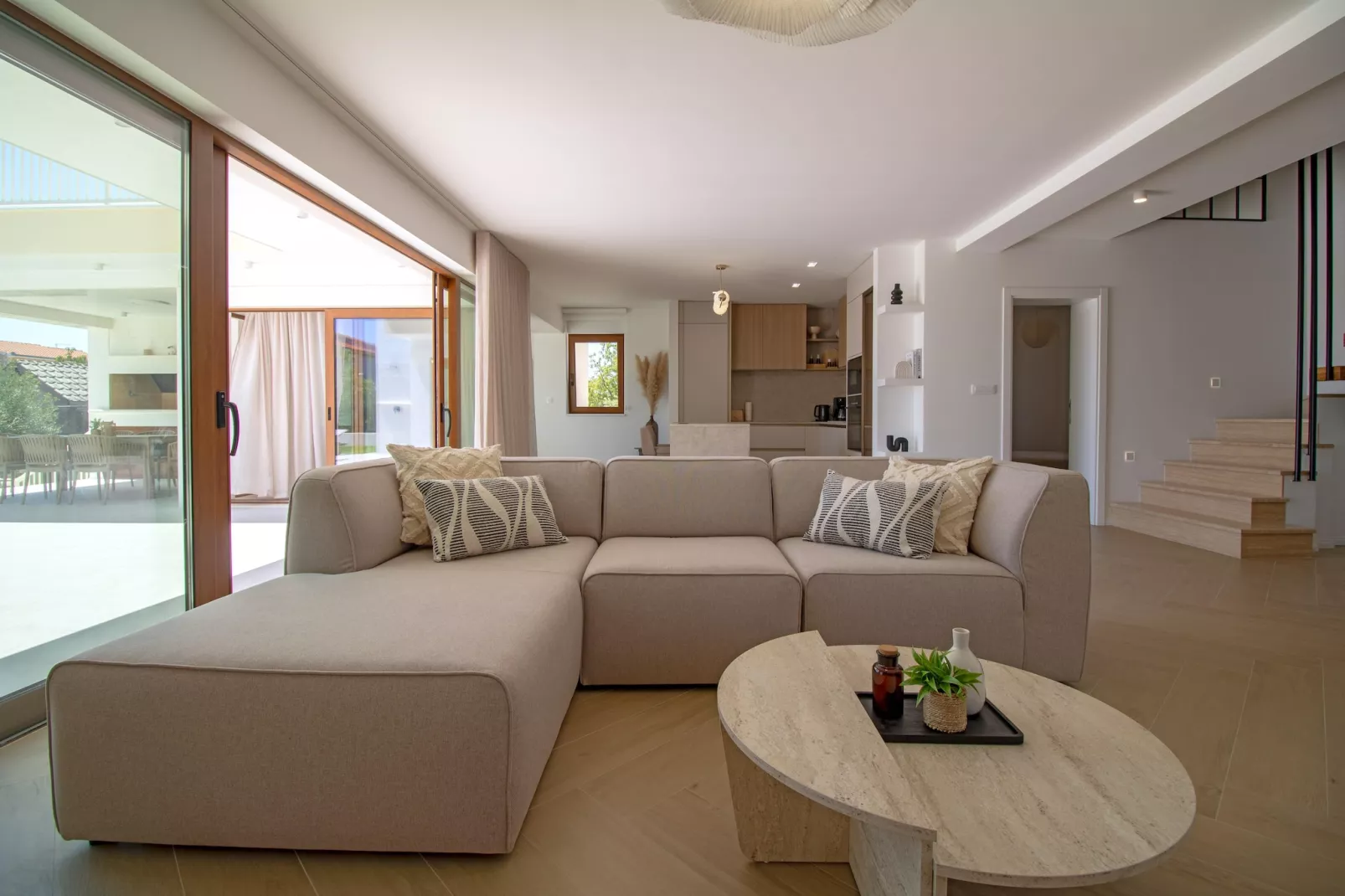 Villa Mood - Living room