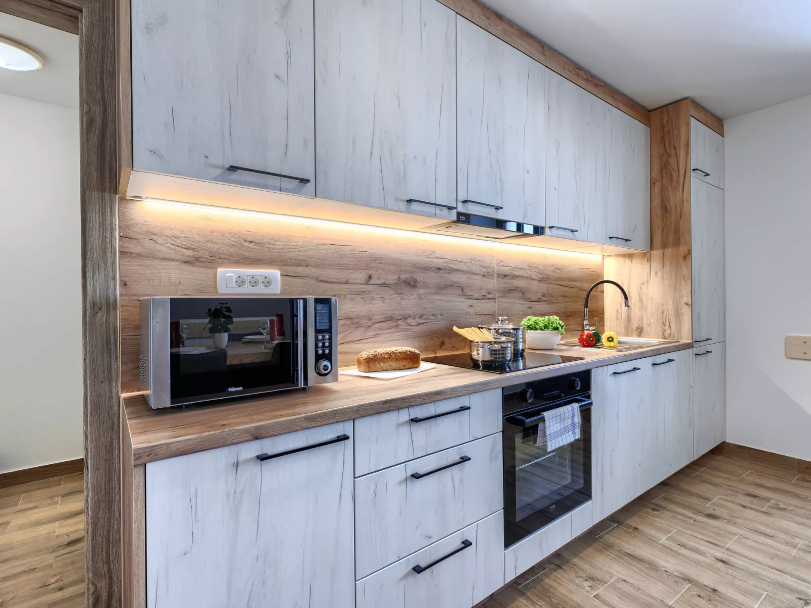 Tone i Maria - Dedans