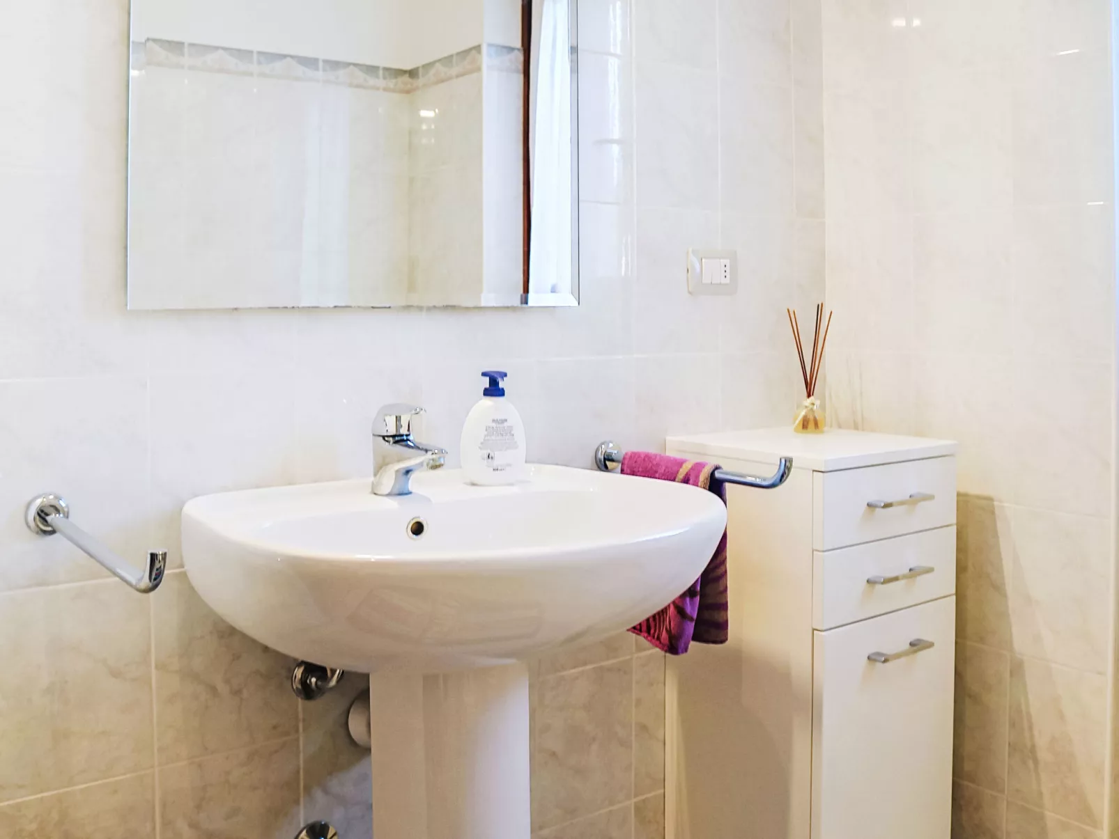 Corte Girasole - Inside