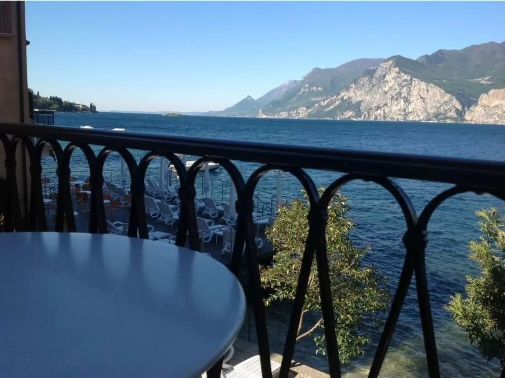 Zwei-Zimmer-Wohnung mit Seeblick - Image-tags.info