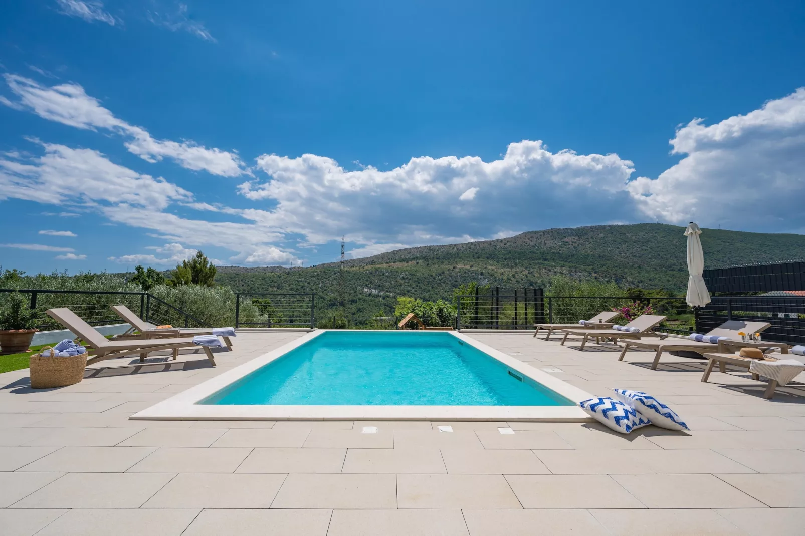 Villa Nacle - Swimming pool
