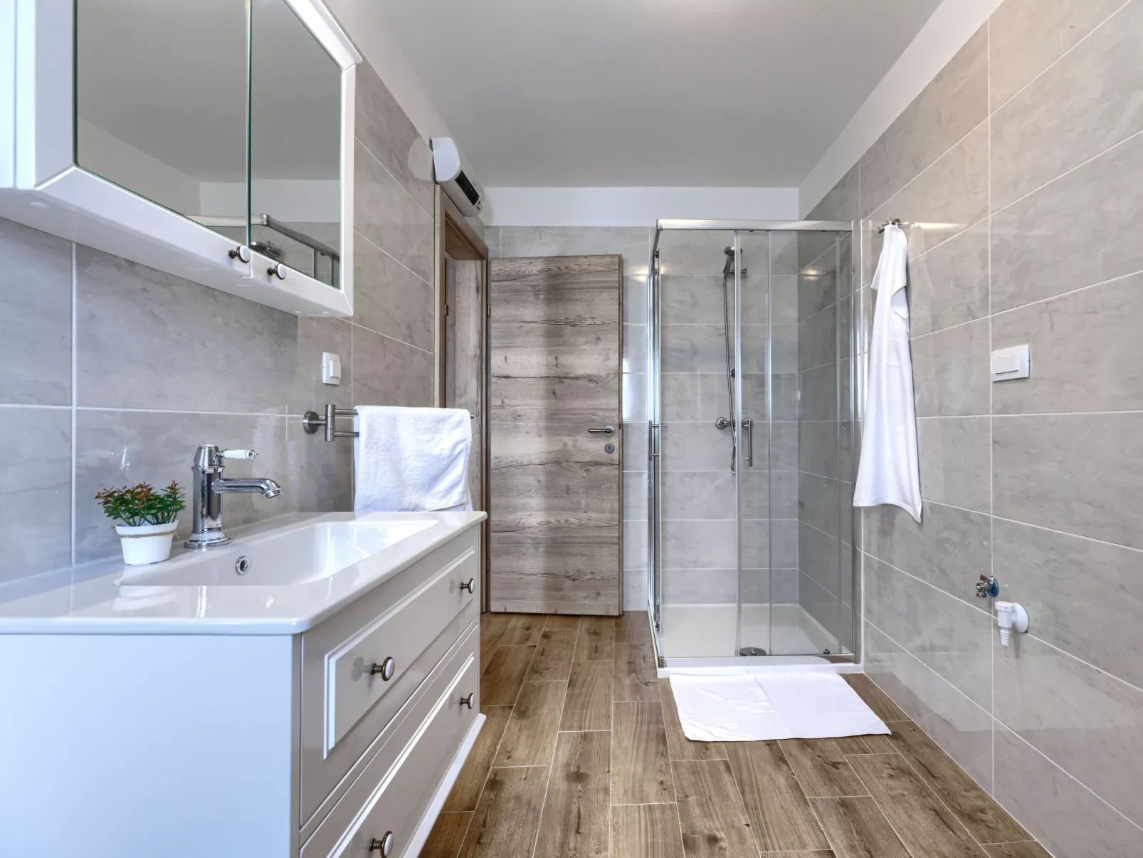 Tone i Maria - Dedans