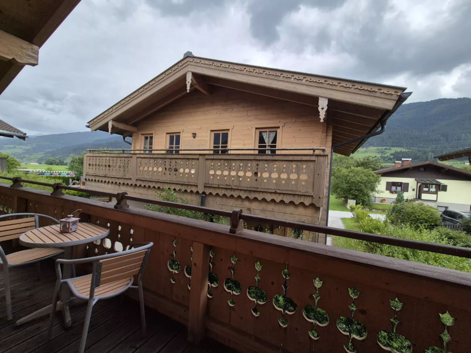 5_NID - Noriker Chalet - Outside