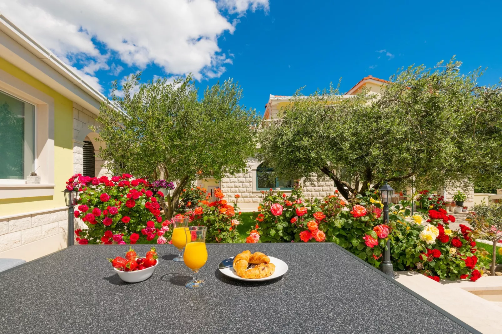Holiday Home Maslina - Terrace balcony