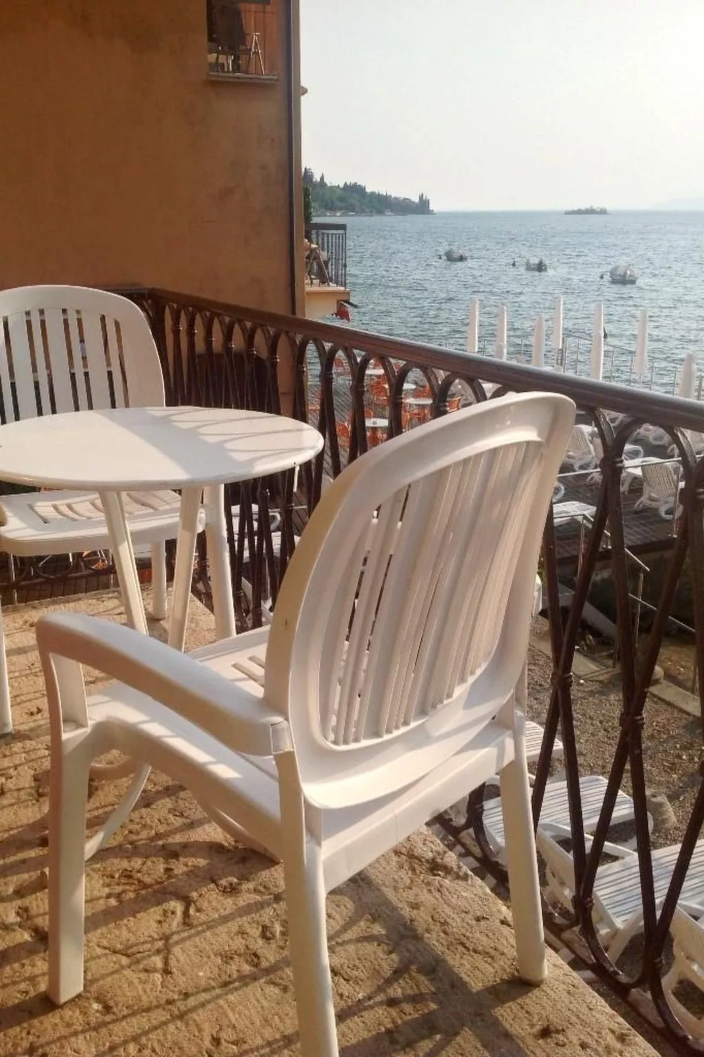 Zwei-Zimmer-Wohnung mit Seeblick - Image-tags.info