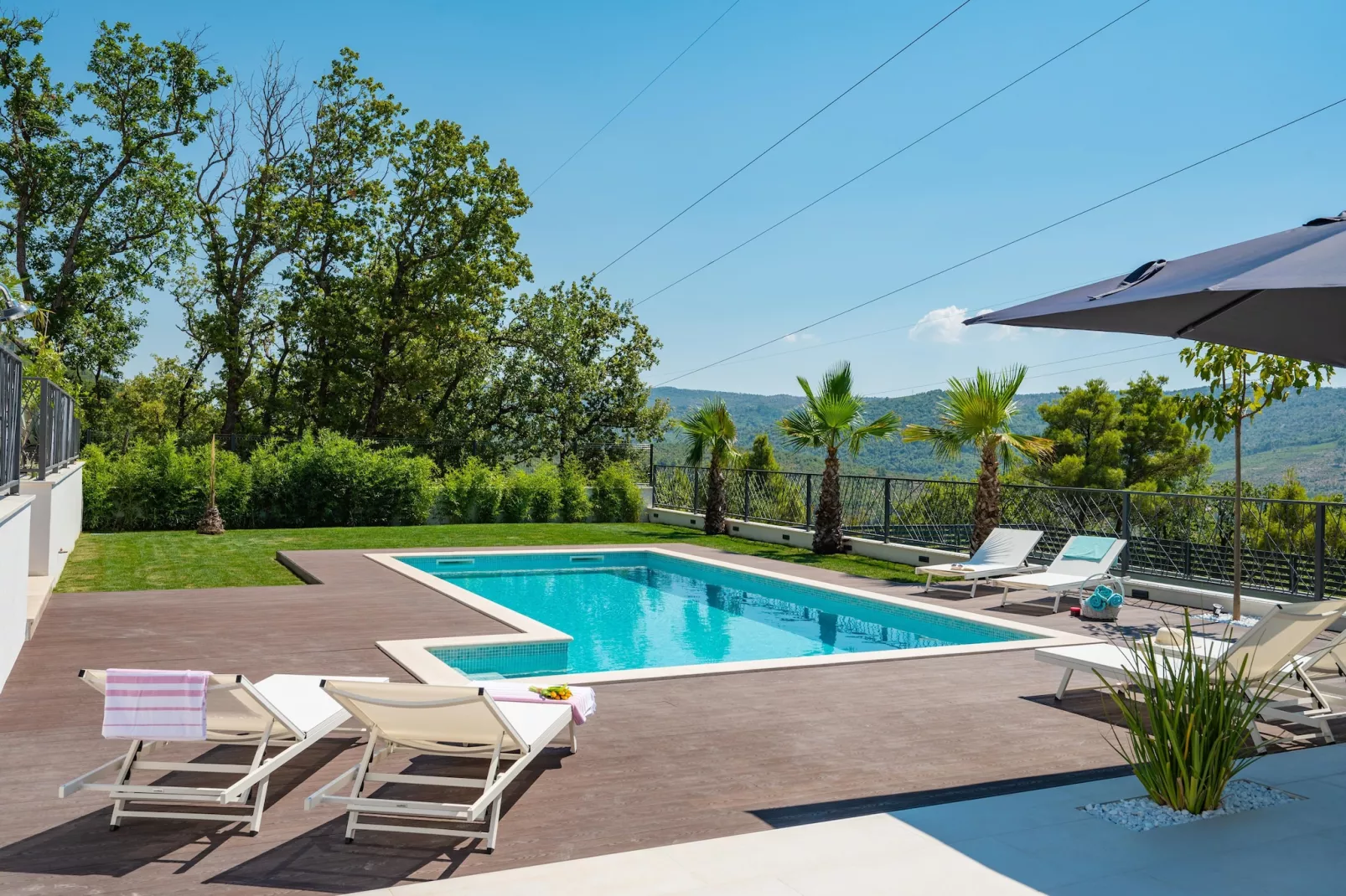 Villa Nacle - Swimming pool