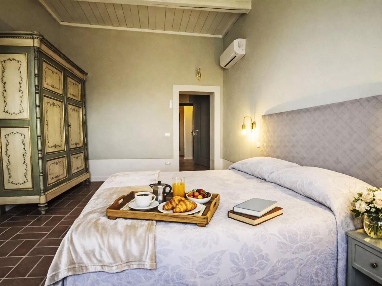 Villa Casale Belvedere - Inside