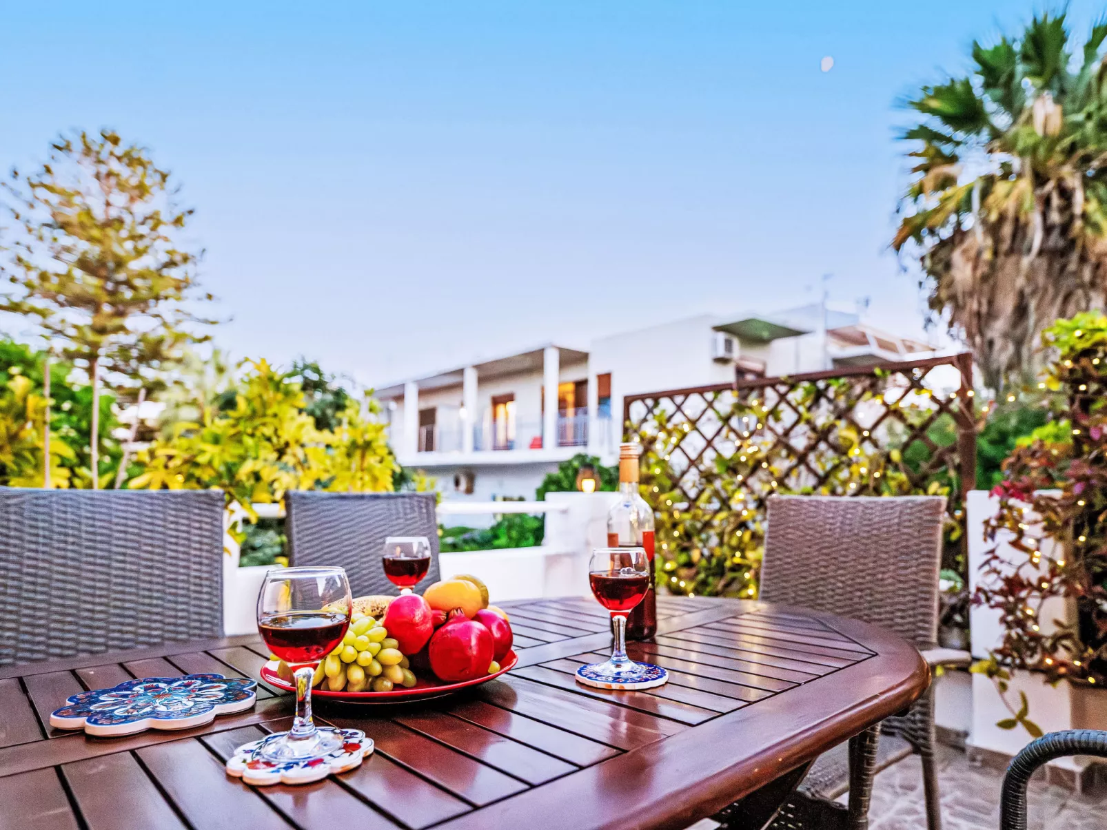 Wohnung mit Meerblick und großer Terrasse - Draußen