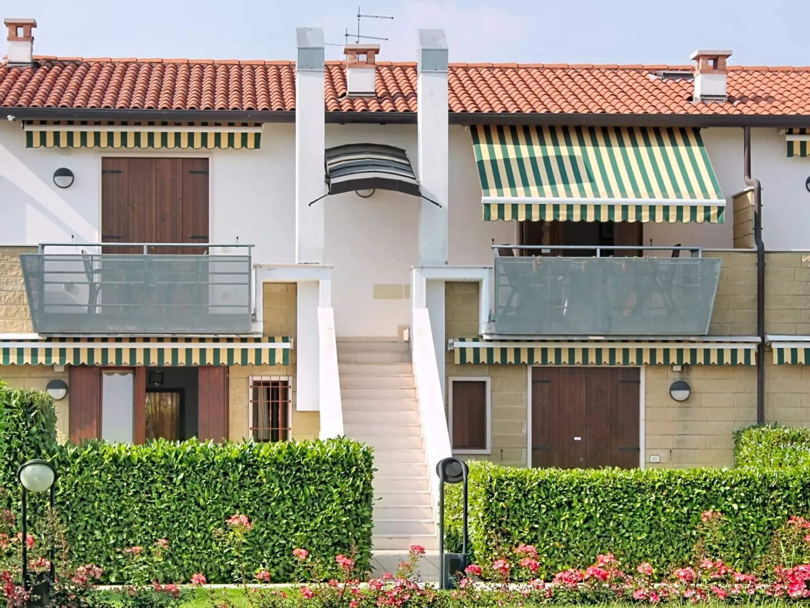 Corte Girasole - Outside