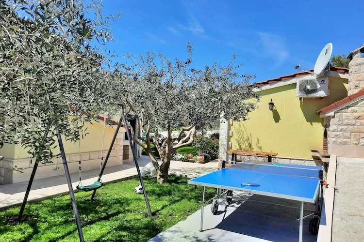 Holiday Home Maslina