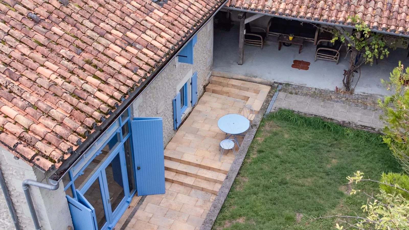 Lusignac Maswari - Außenbereich Sommer