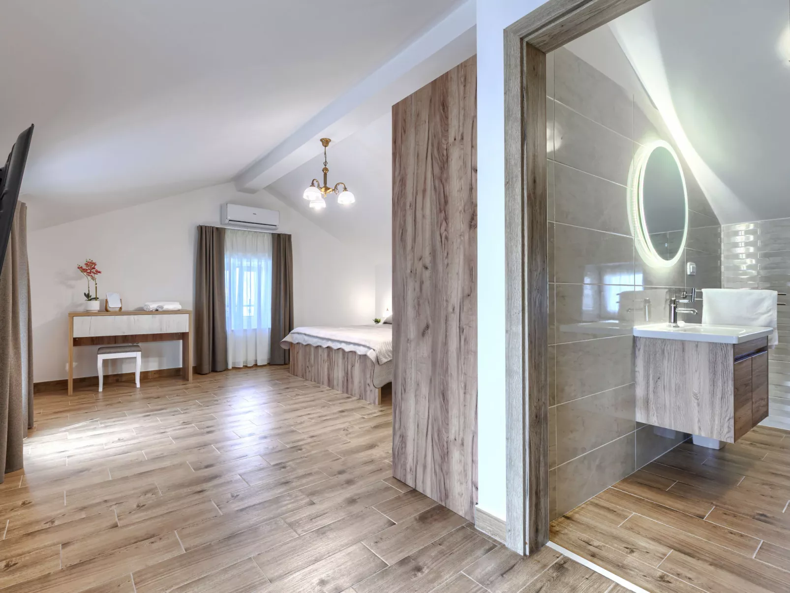 Tone i Maria - Dedans