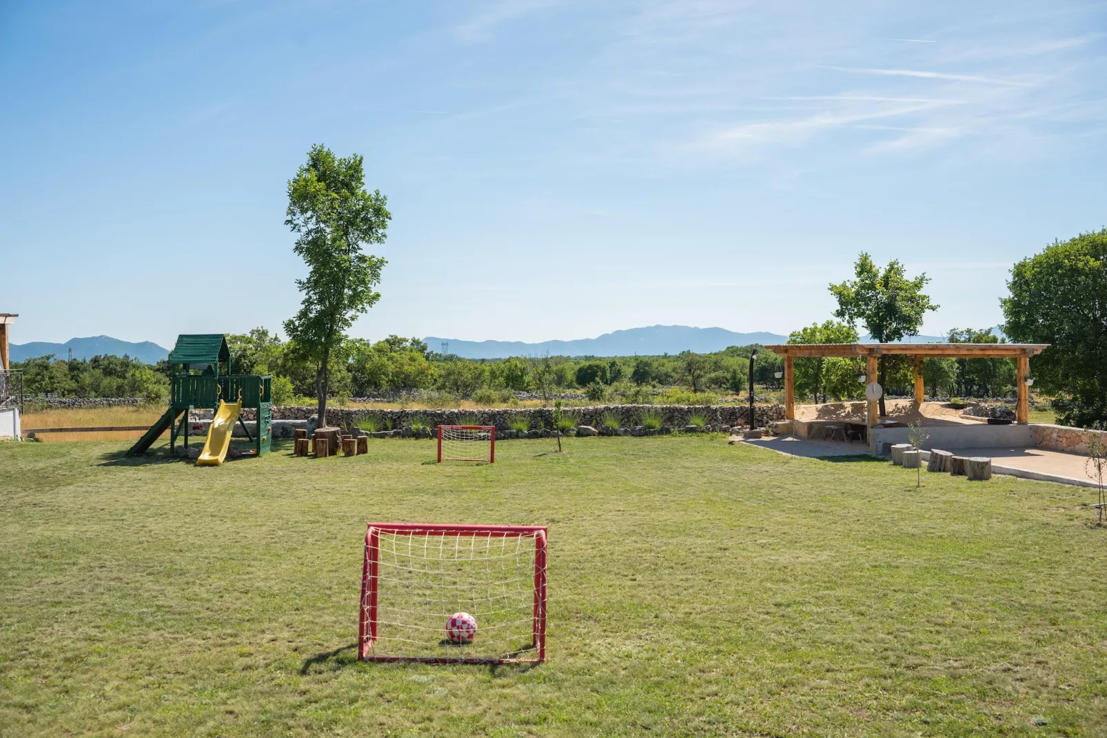 Villa Unika - Jardins en été