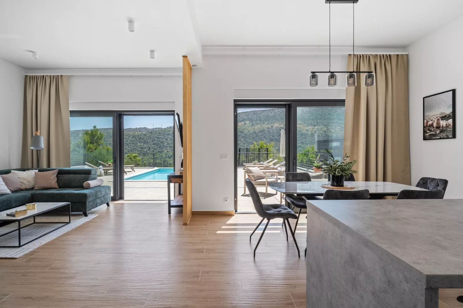 Villa Nacle - Kitchen