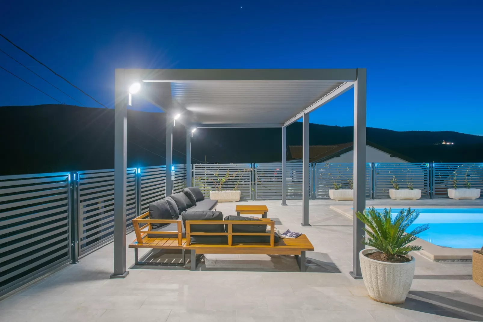 Villa Magnolia - Terrace balcony