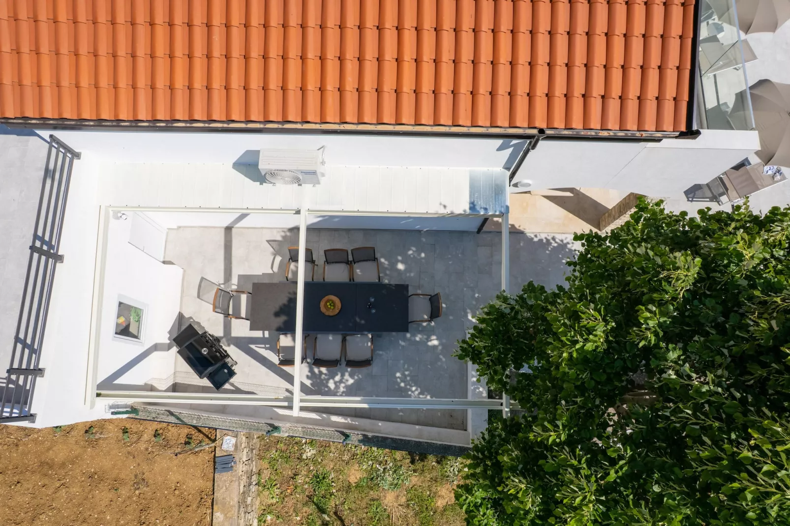 Villa Magnolia - View in summer