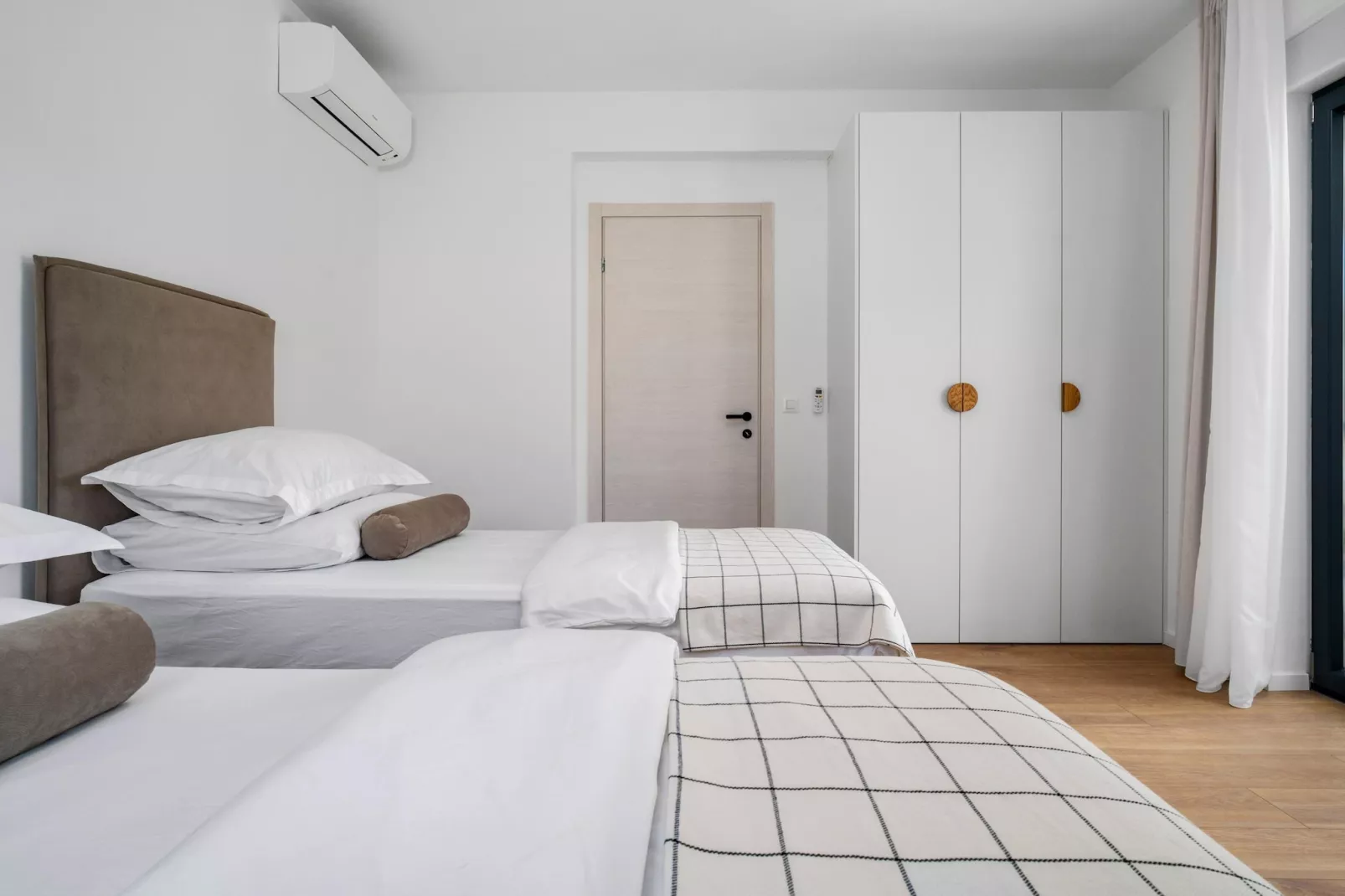 Villa Nacle - Bedroom