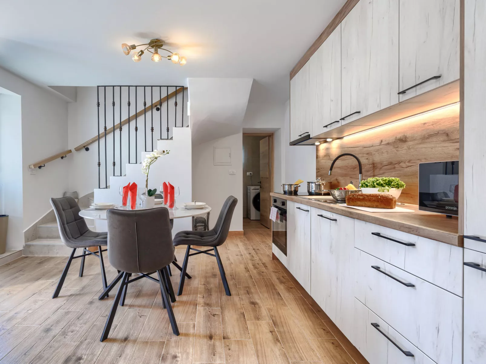 Tone i Maria - Dedans