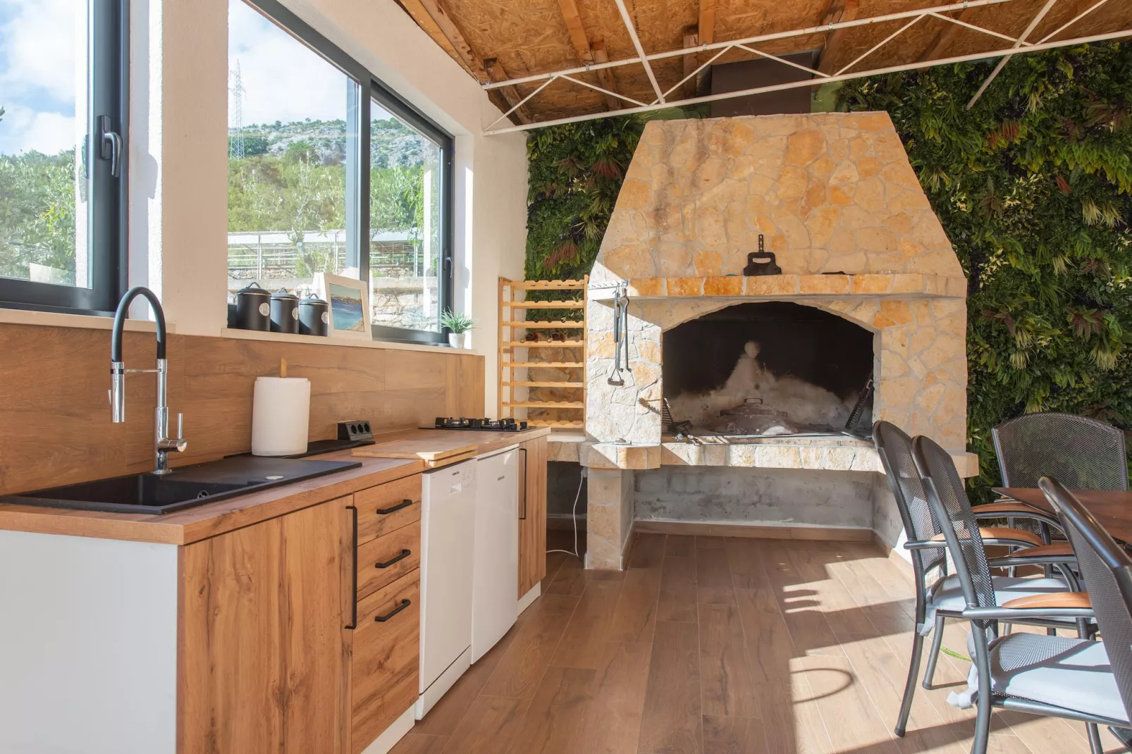 Villa Kristina - Facilities