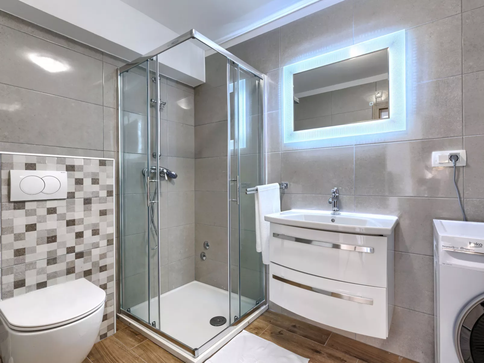 Tone i Maria - Dedans