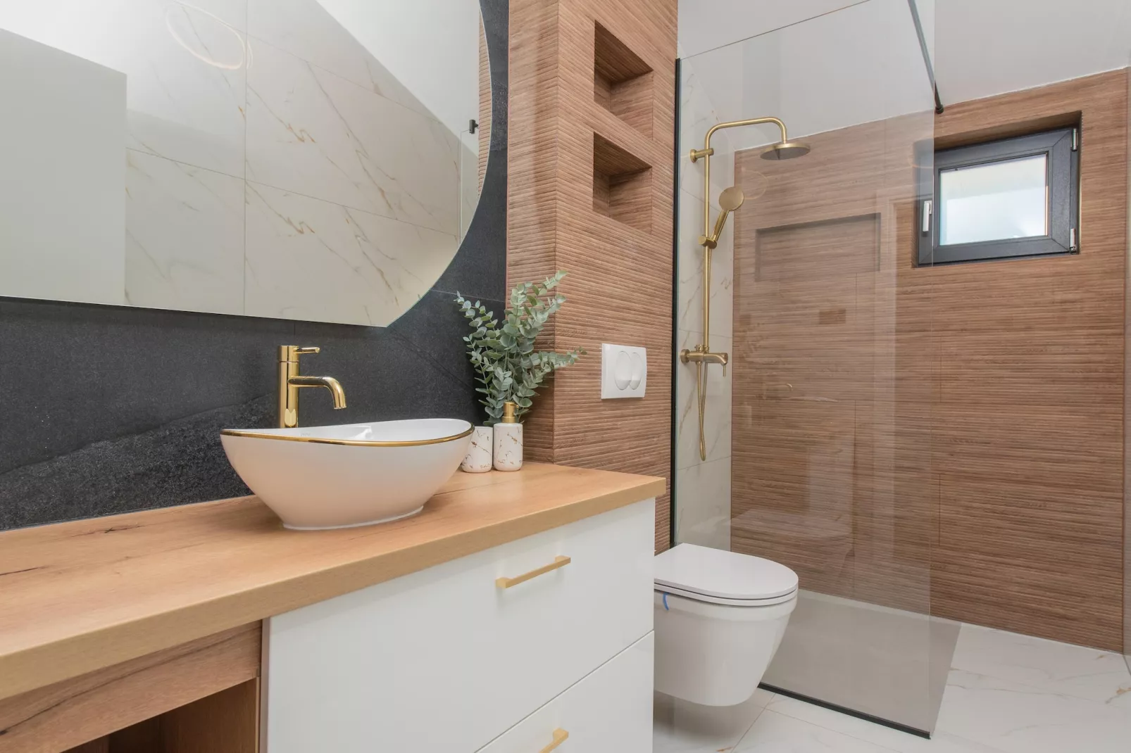 Villa Nacle - Bathroom