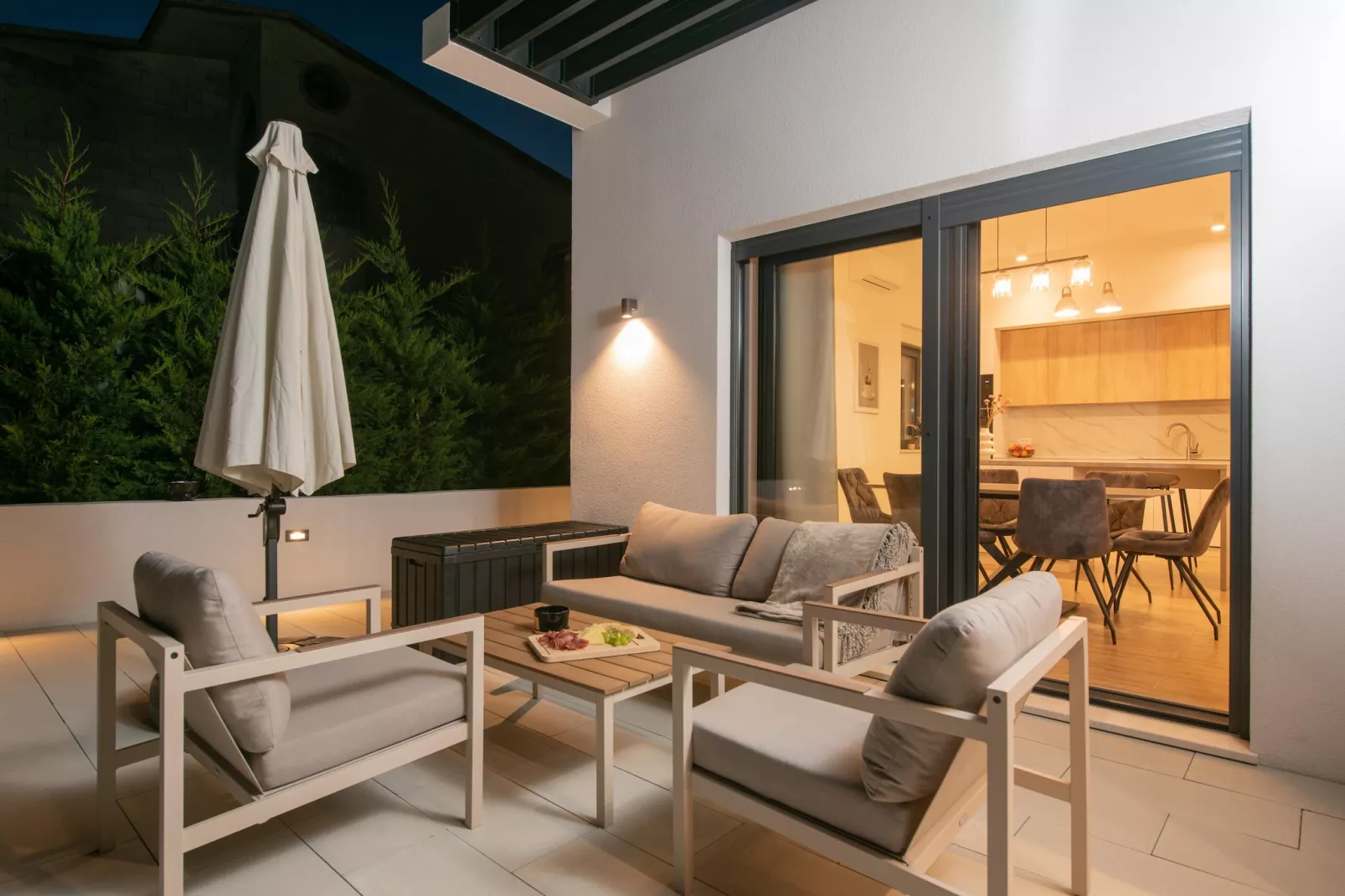 Villa Nacle - Terrace balcony