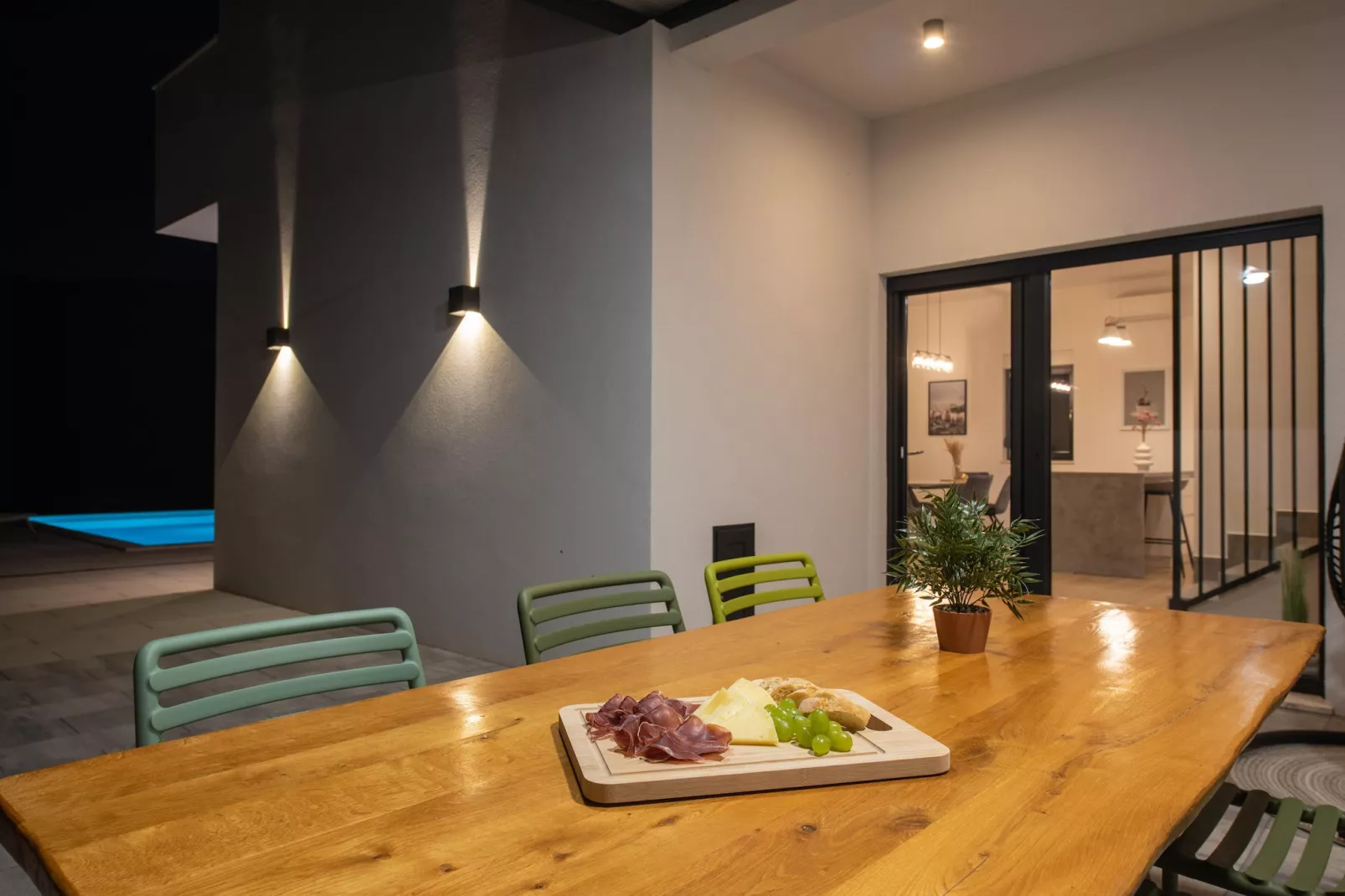 Villa Nacle - Terrace balcony