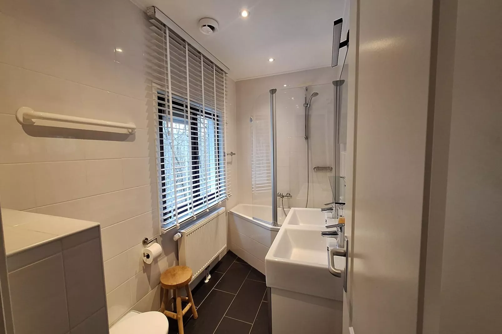 Chalet Jagershof - Bathroom