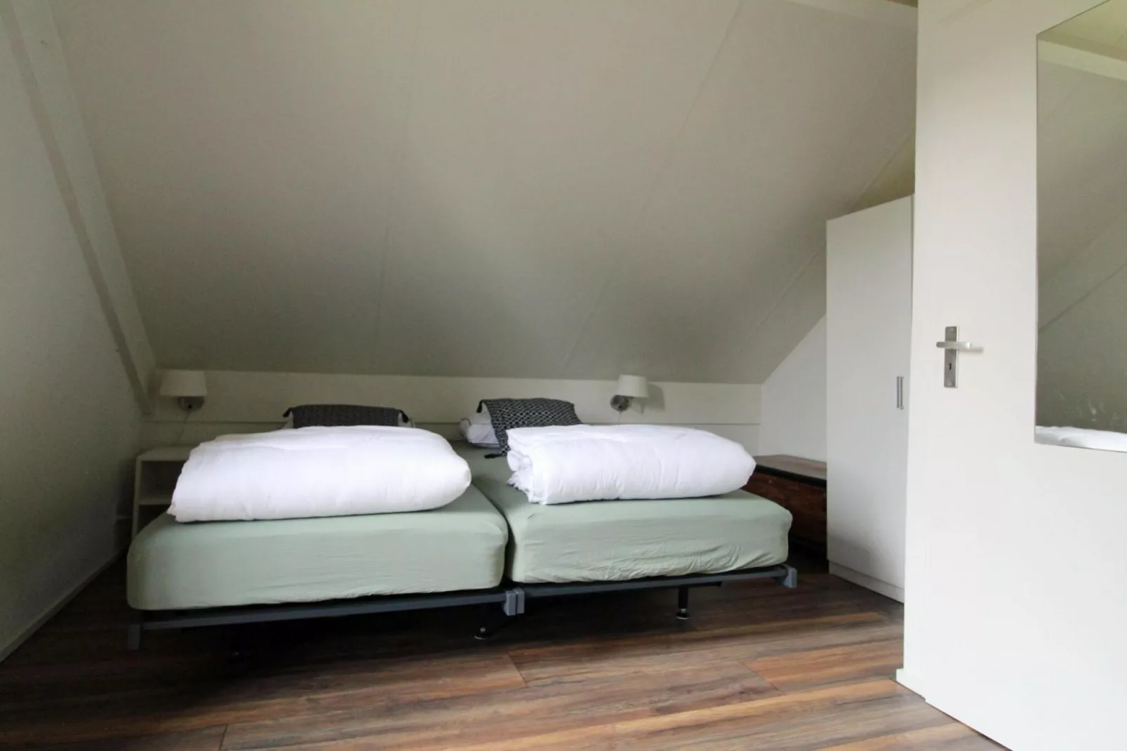 6 - Persons Bungalow La Moufflon - Schlafzimmer