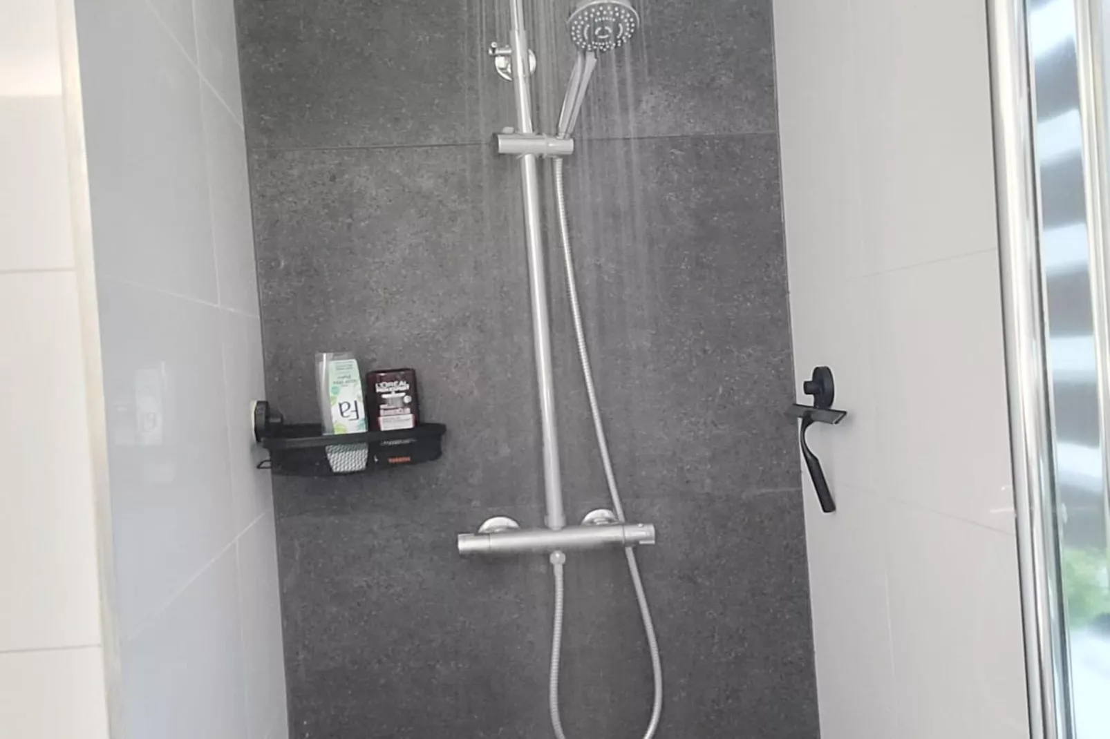 6 - Persons Forest Bungalow (copy) - Bathroom