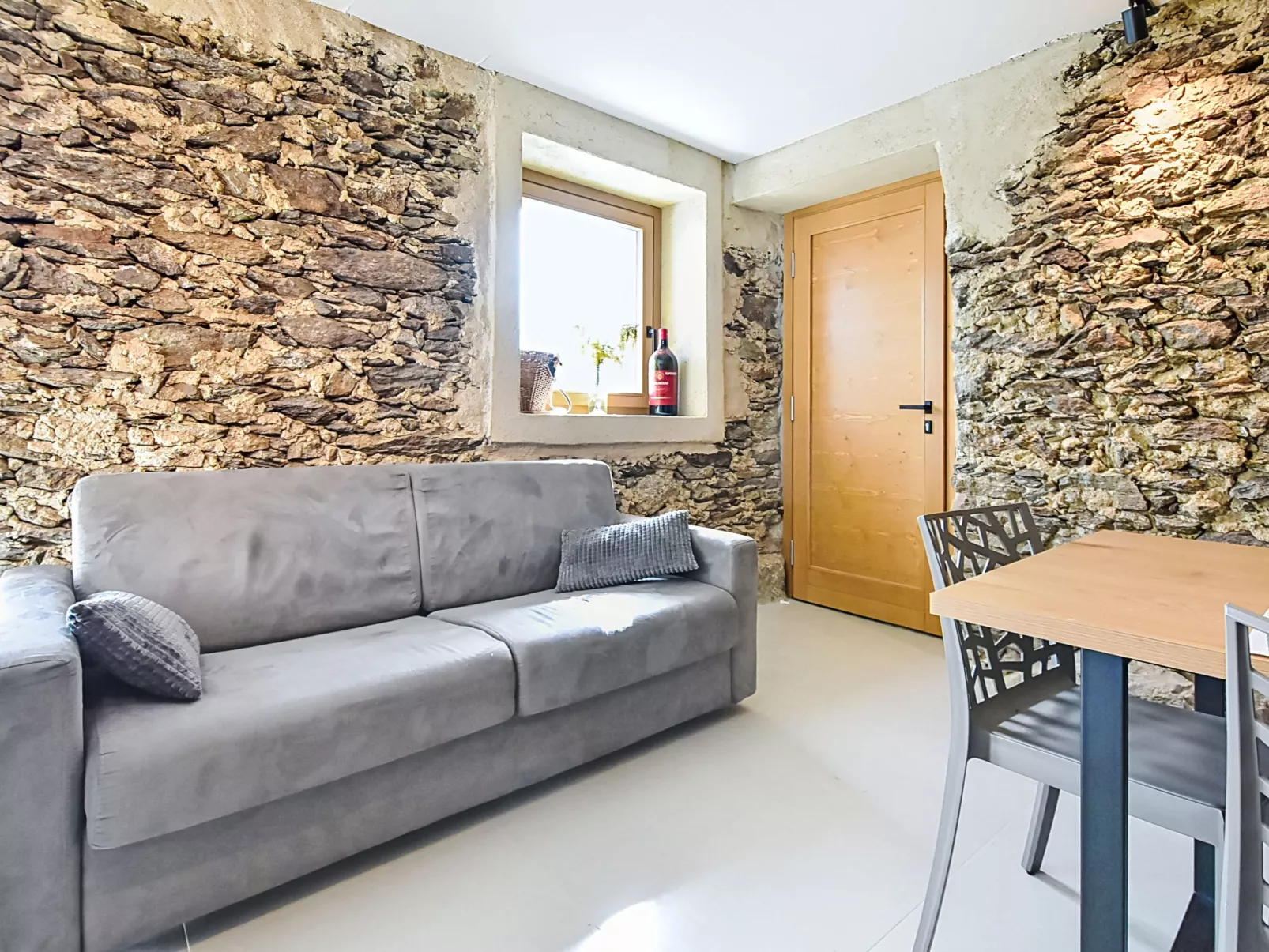 Al Vignale - La Grotta - Dedans