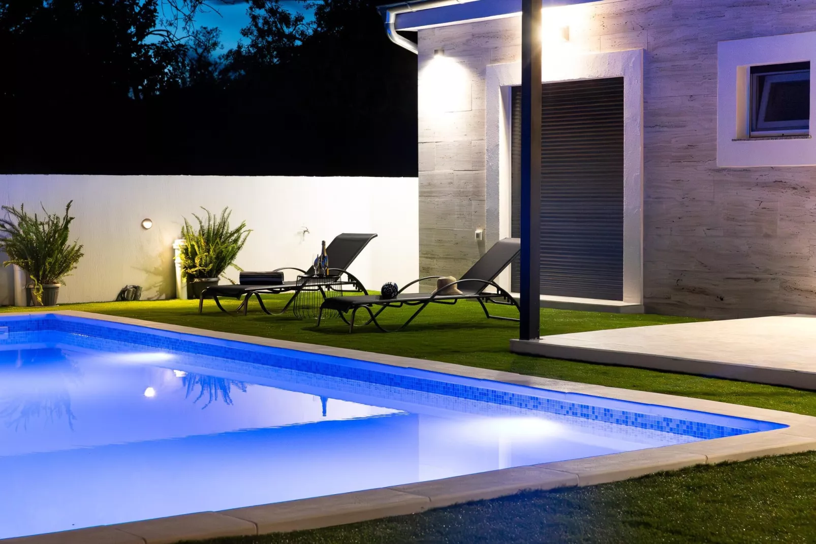 HOLIDAY HOME NENA - Piscine