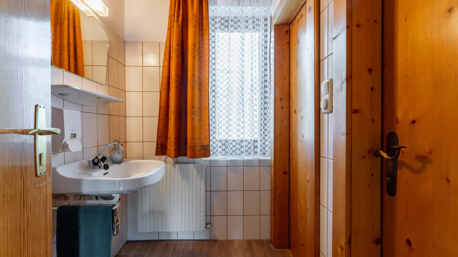 Nussbaumer - Bathroom