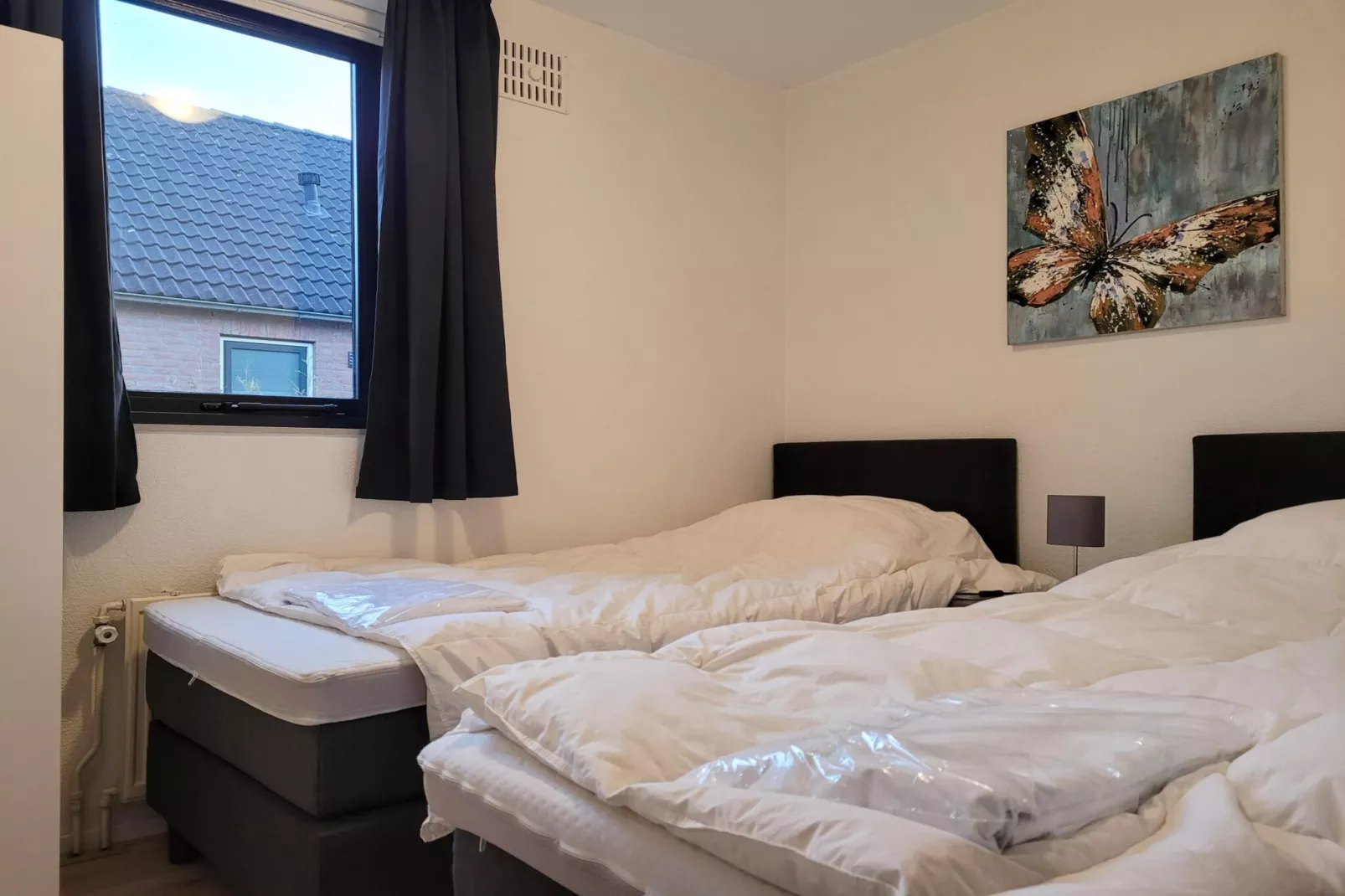 6 - Person Forest Pet & Family Bungalow - Schlafzimmer