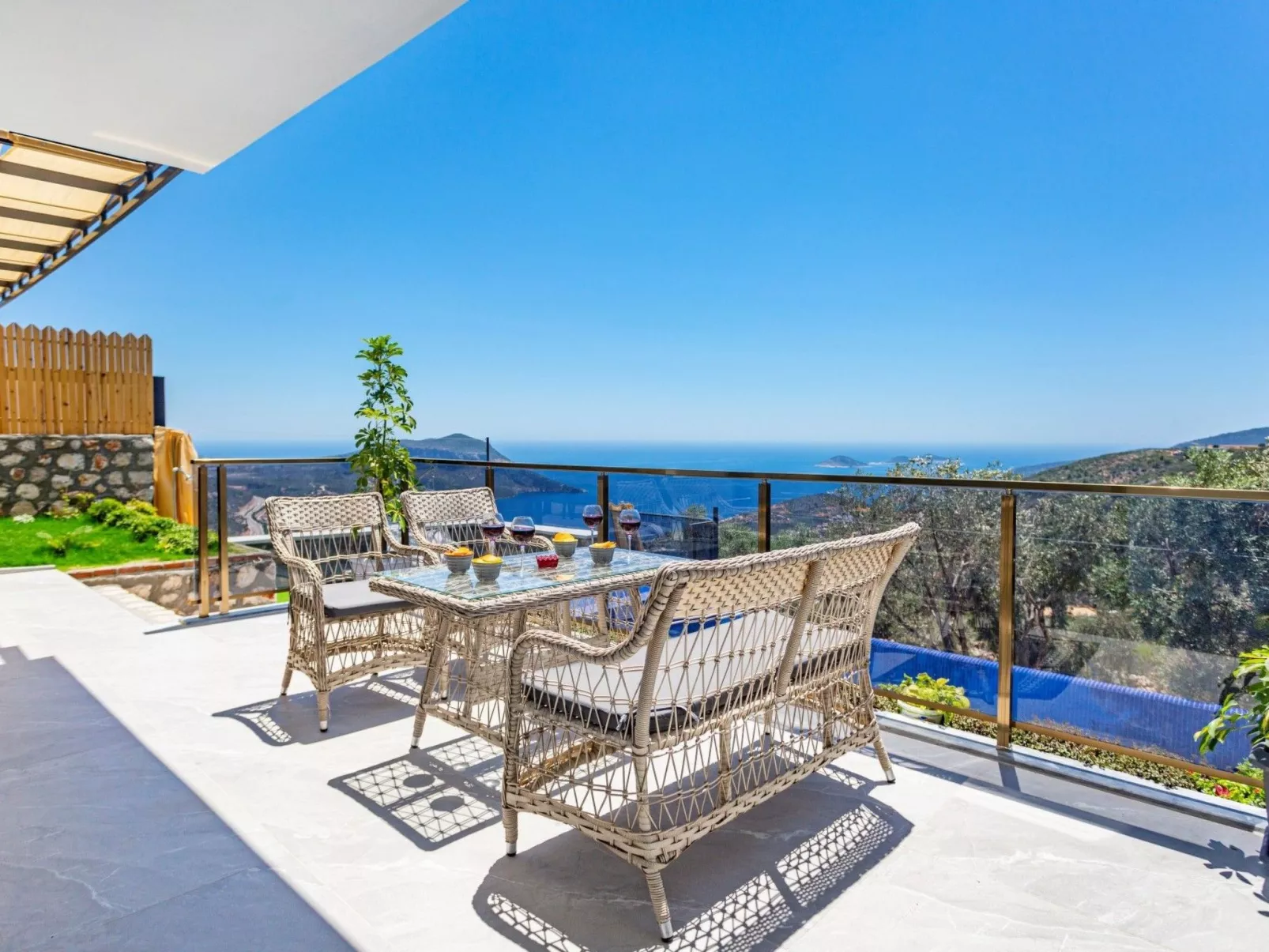 Villa Bajon mit Infinitypool und Meerblick - Dehors