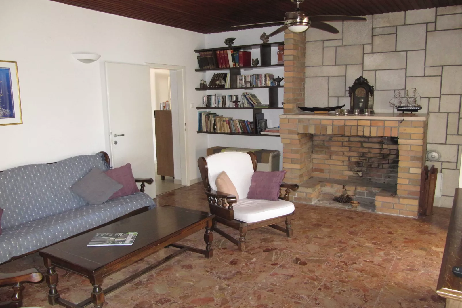 Beach House Nono - Four Bedroom Villa with Swimming Pool - Living room