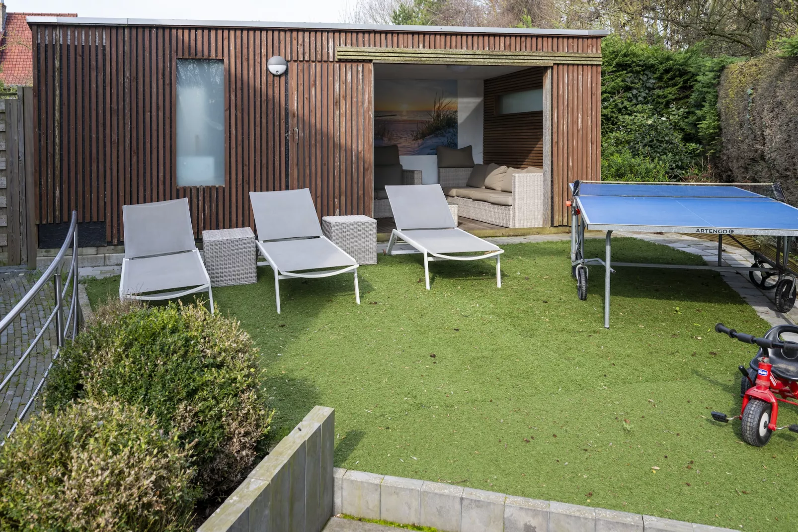 Villa Normand - Gardens in summer