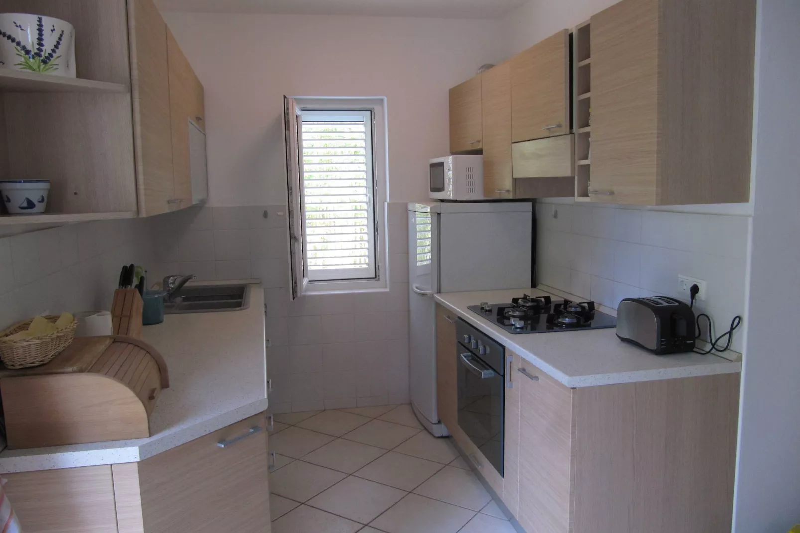 Beach House Nono - Four Bedroom Villa with Swimming Pool - Kitchen