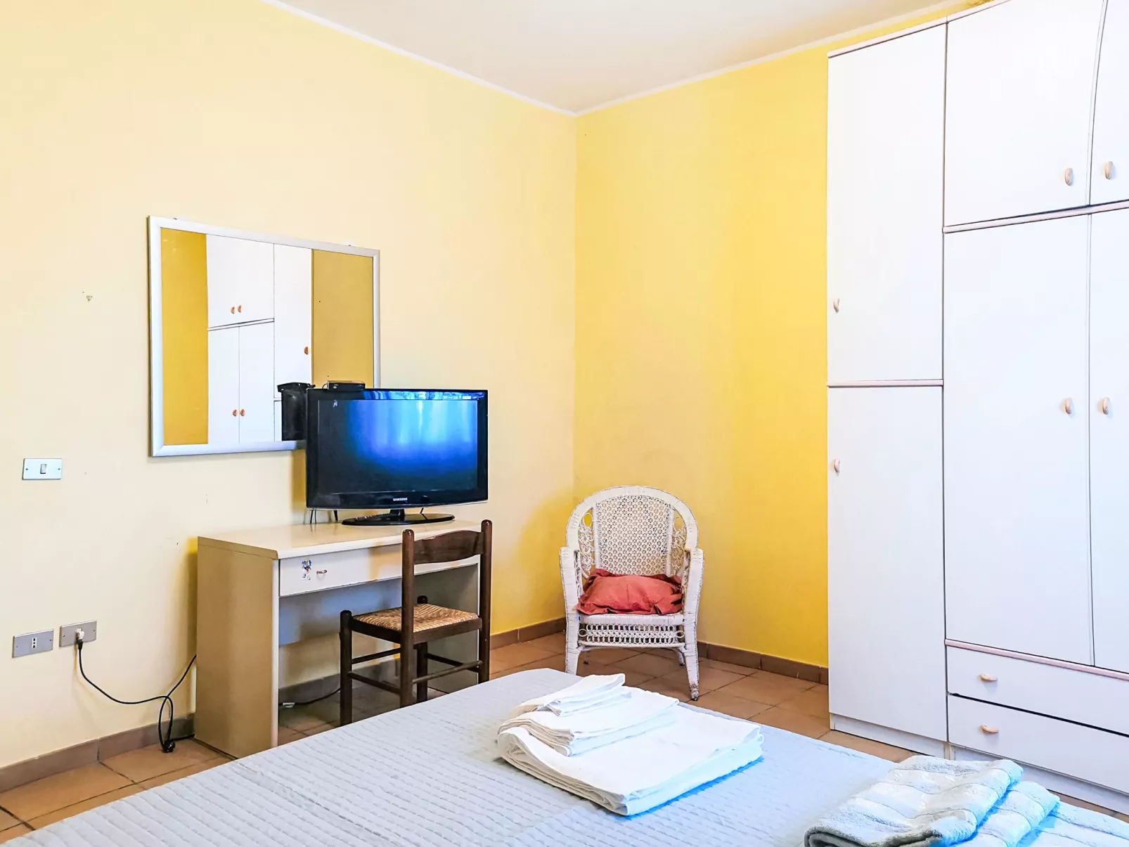 Velia's House - Drinnen