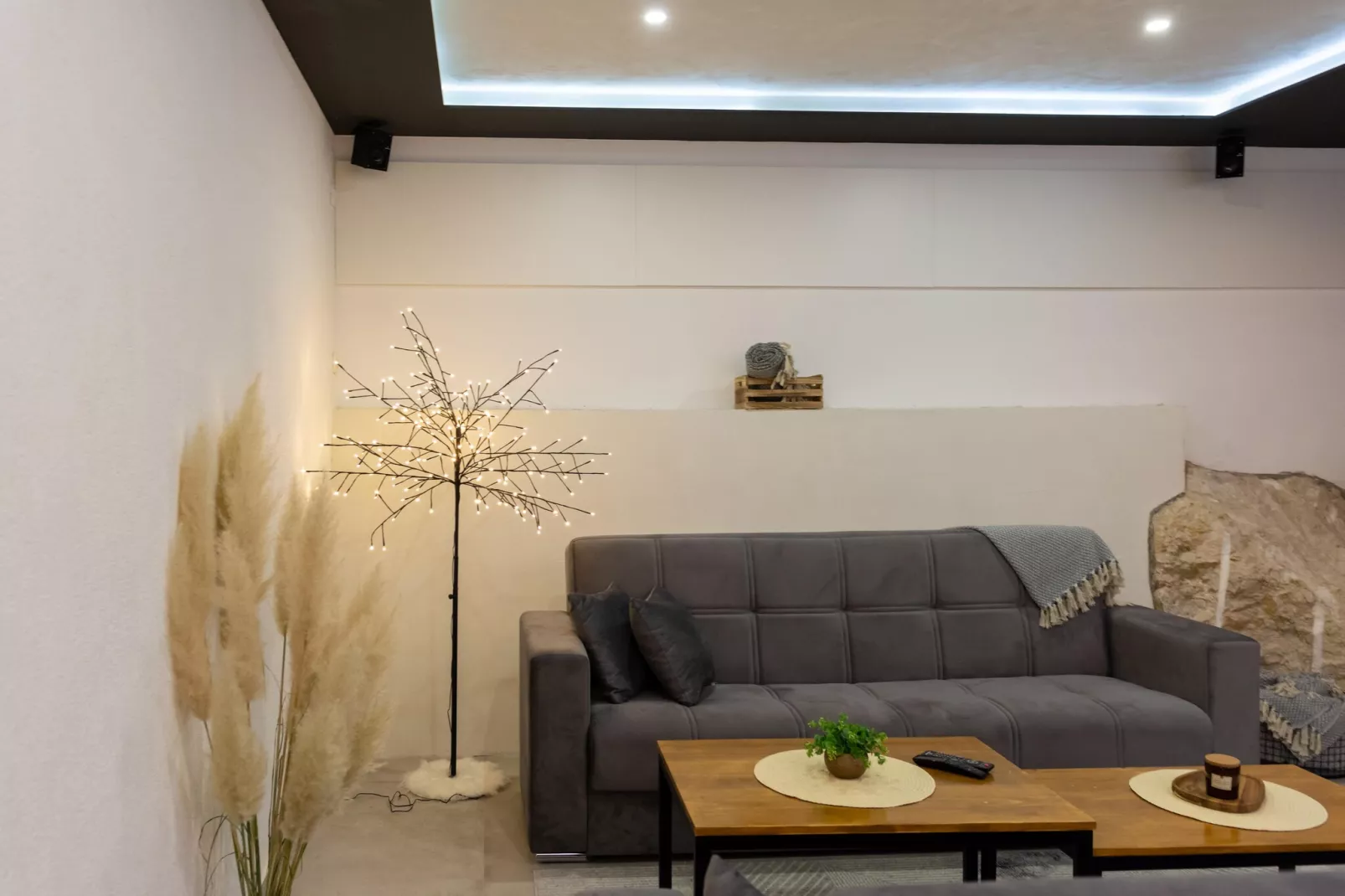 VILLA CASA MIA LUXURY RETREAT WITH SWIMMING POOL - Wohnzimmer