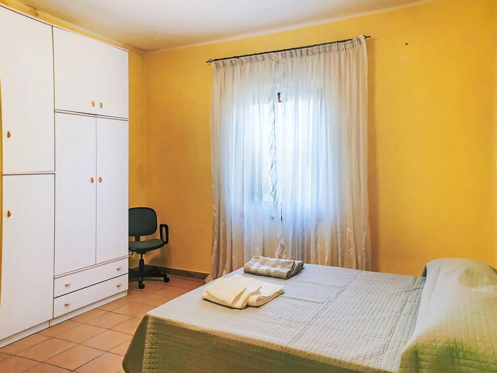 Velia's House - Drinnen