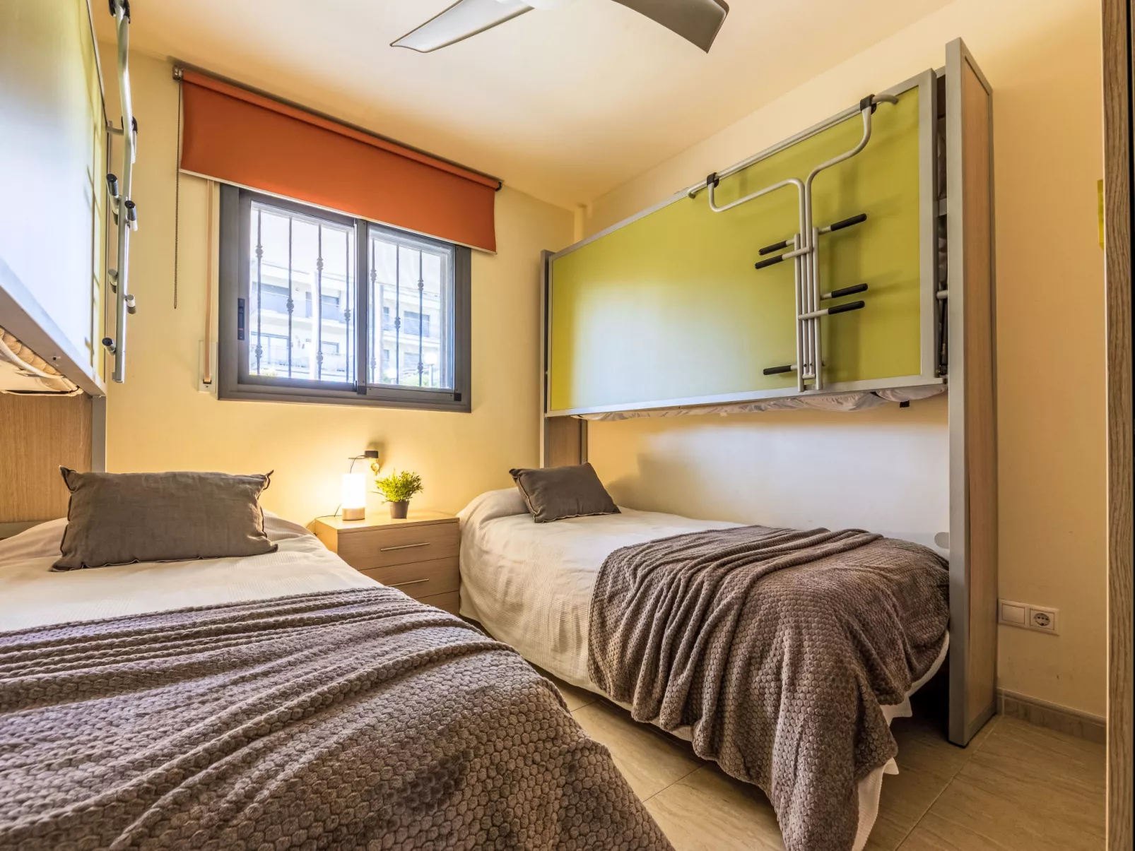 Vila del Far - Inside