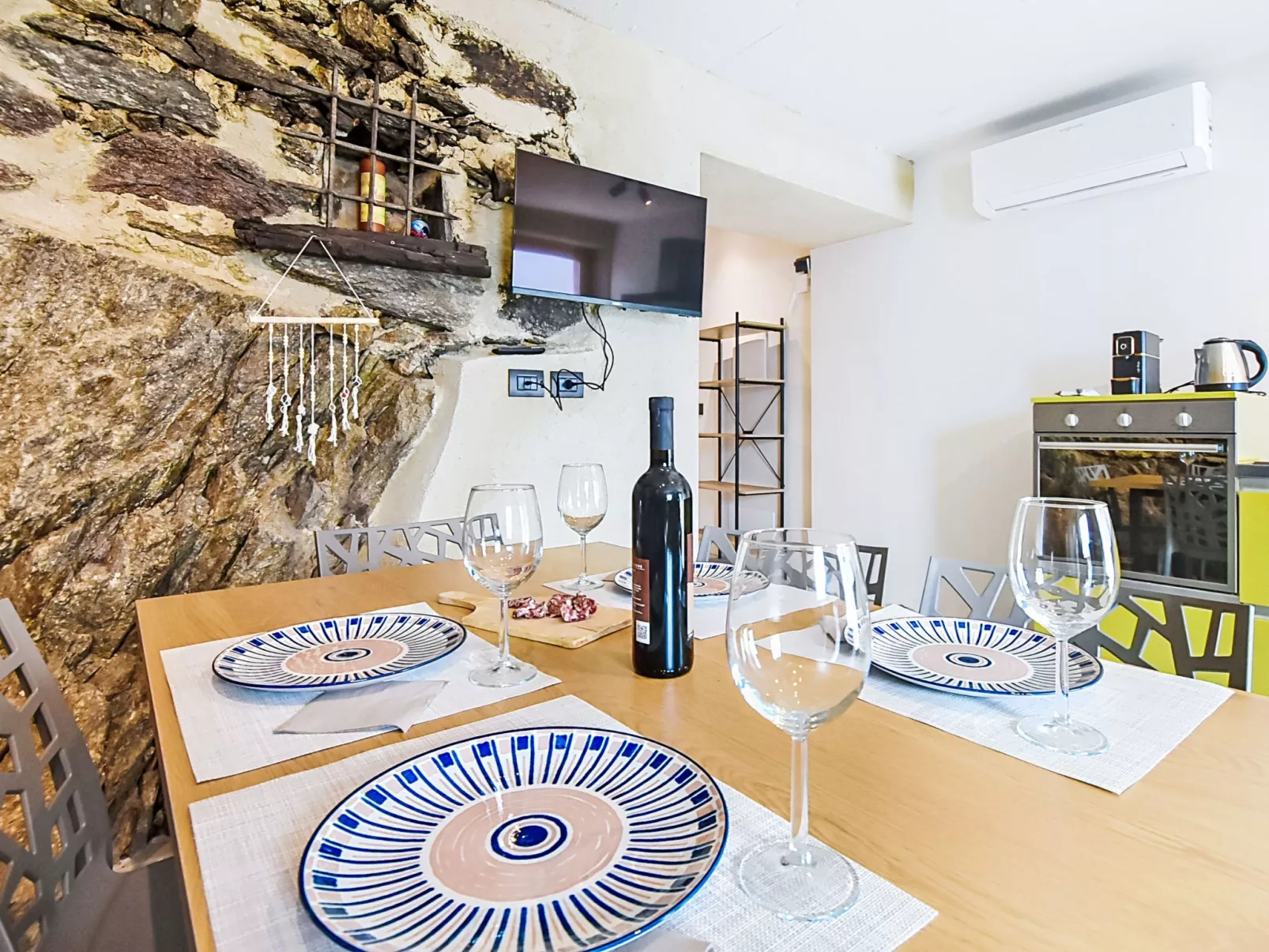 Al Vignale - La Grotta - Dedans