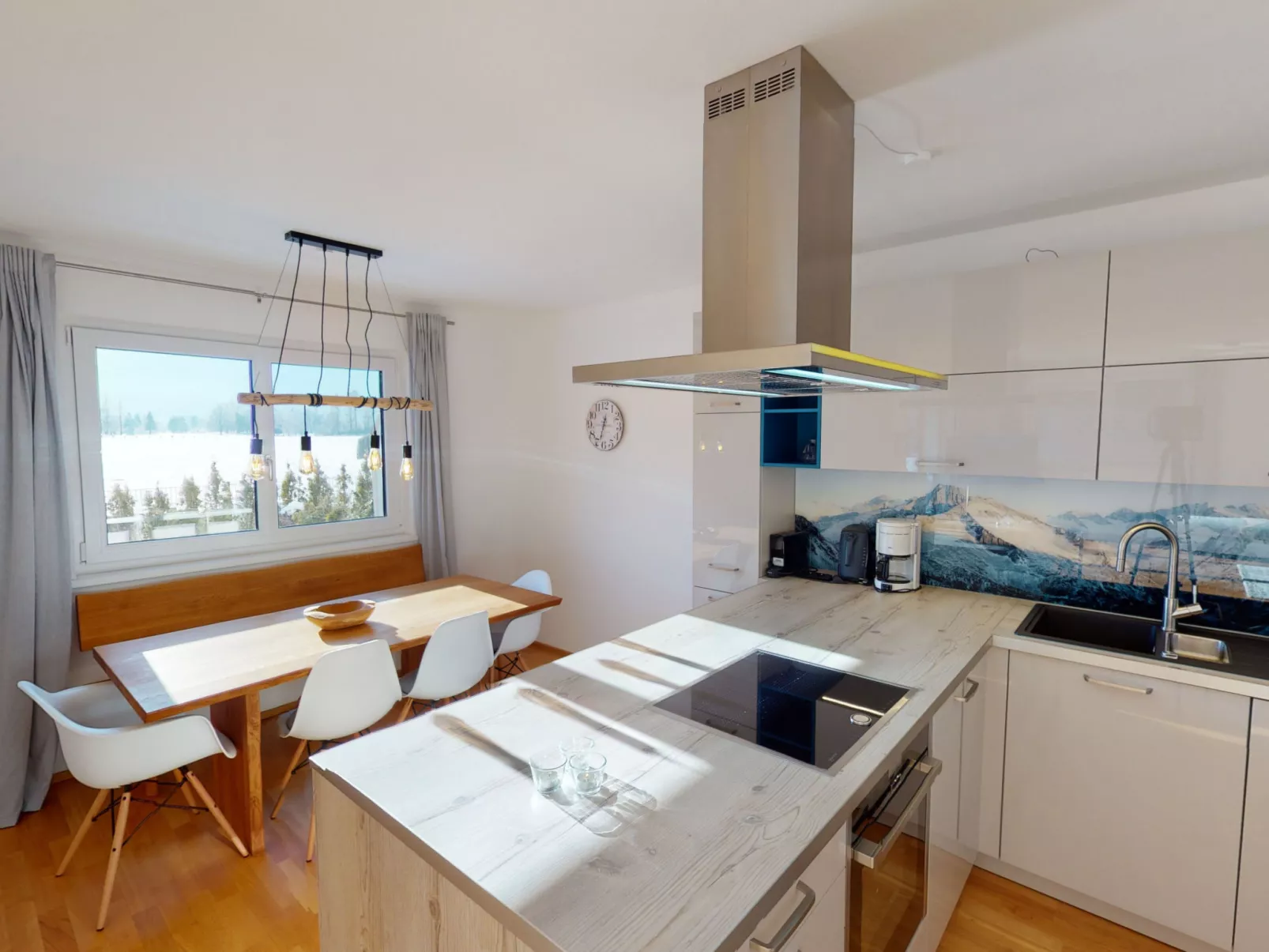 1_ZMO6 - Kitzview Idyll Apartment - Drinnen