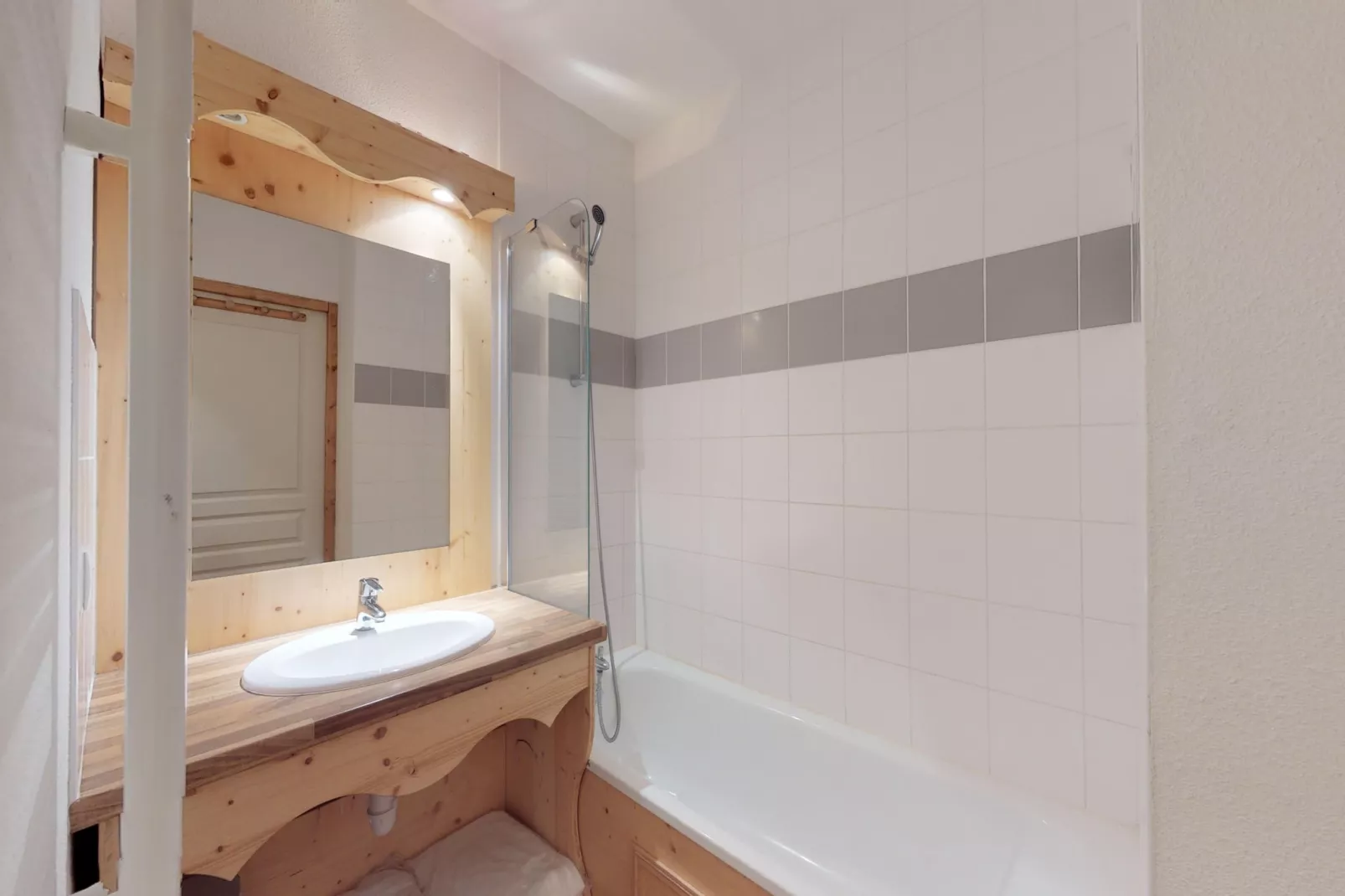Hameau 6 201a - SPA & PISCINE studio 2 pers. - Badezimmer