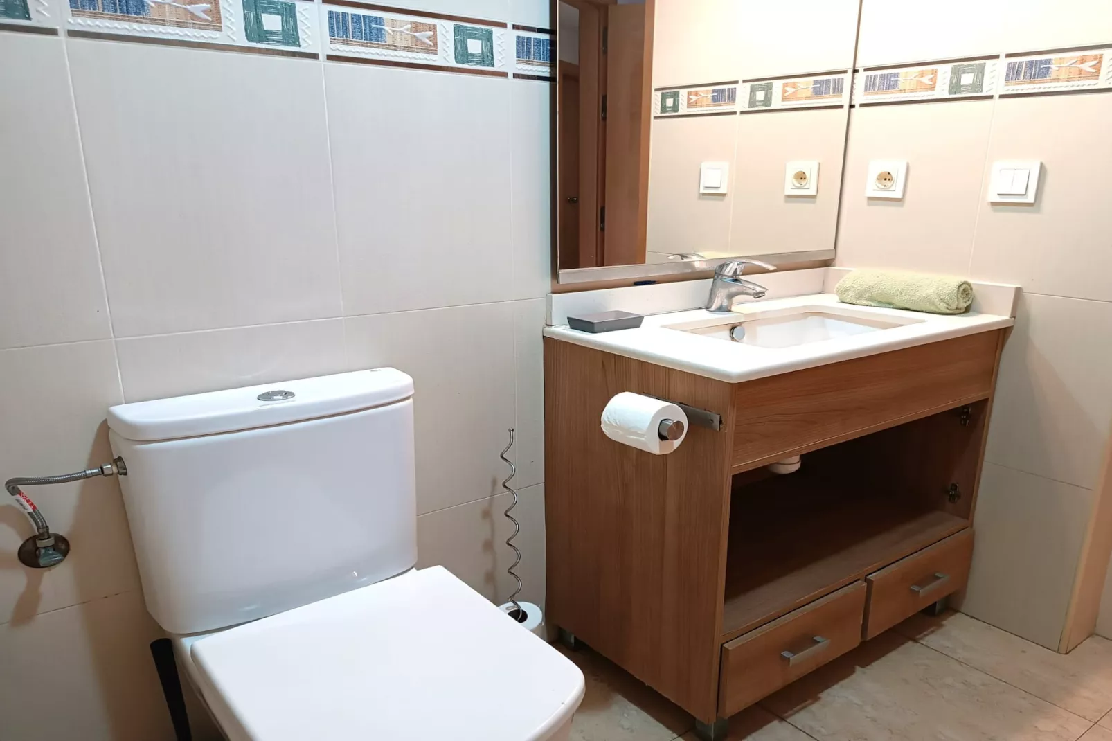 Vivalidays Francesco -  LLoret de Mar - Costa Bra - Bathroom